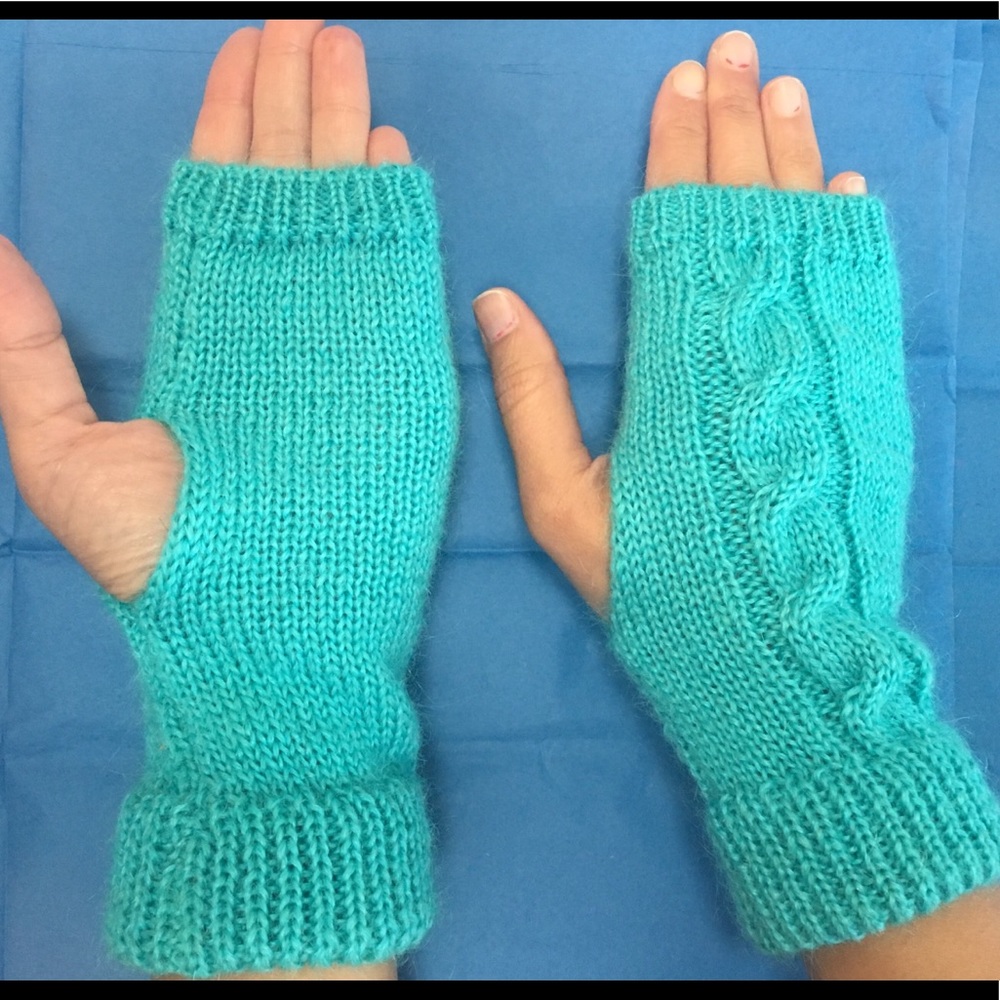 Woven Gloves